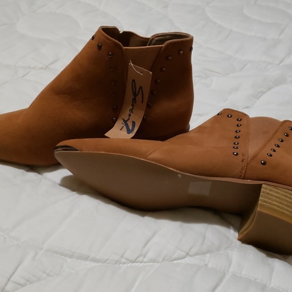 Seven pixie boots - Picture 2 of 2